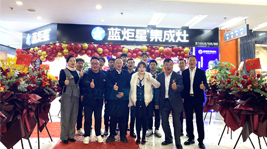 現場直簽92單!品質狂歡工廠購暨南京旗艦店重裝開業!