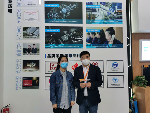 藍炬星專訪 淺談未來集成灶發展