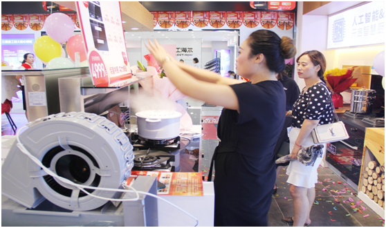 好產品是藍炬星集成灶加盟的重要基礎